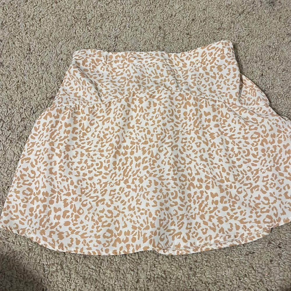 Light pink cheetah skirt